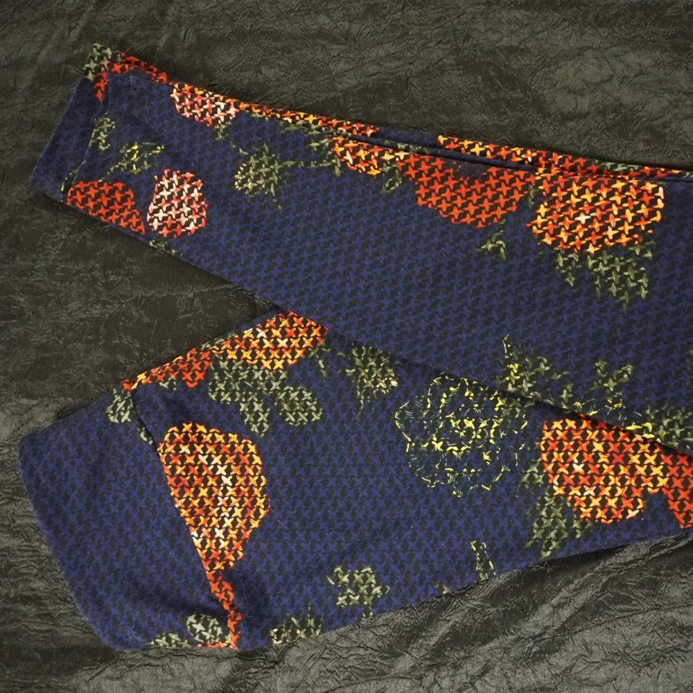 Lularoe Leggings One Size Foral Print Blue & Red